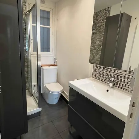 For 4 People With Wifi In Paris